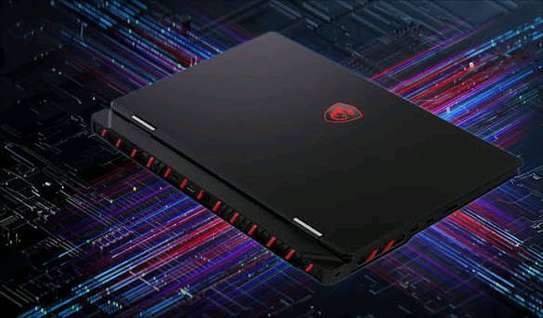 MSI Raider A18' RTX 5090 image 5