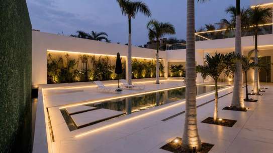 VILLA  À LOUER - VIRAGE, DAKAR image 5