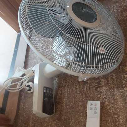 Ventilateur mural Midea FW40 7JR avec télécommande image 12