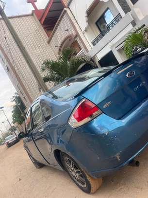 Ford focus 2010 image 6