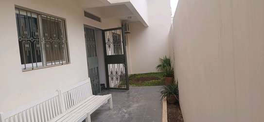 villa louer mermoz image 3