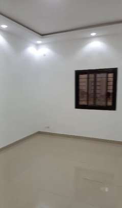 Appt 3 Ch Salon 200 m2, Keur Ndiaye Lo, Cité Nl Horizon image 11