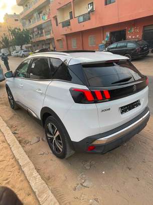 Peugeot 3008 diesel image 5