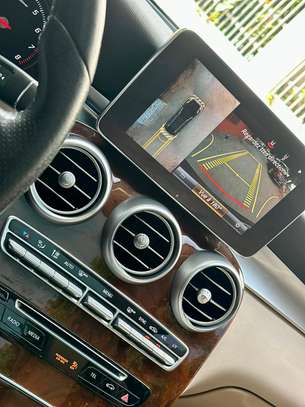Mercedes Glc 300 image 4