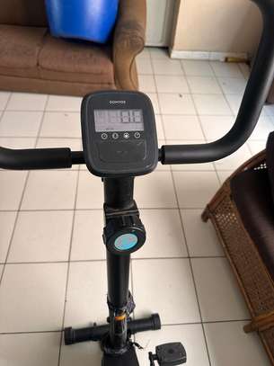 🚴‍♂️ Vélo d'appartement Domyos Essential 03 image 3