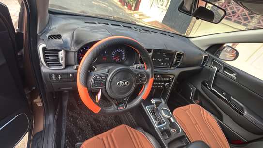 Kia Sportage image 2