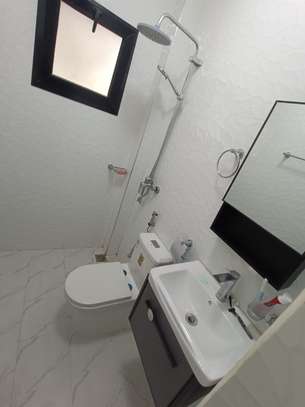 APPARTEMENT F3 0 LOUER A NGOR  ALMADIES image 12