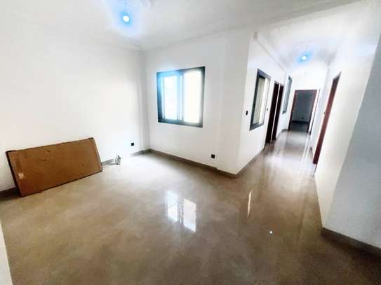 APPARTEMENT F4 AUX ALMADIES-RECASEMENT image 14