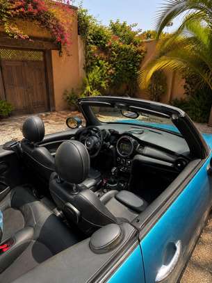 Mini Cooper Cabriolet Bleu Métallisé Faible Kilométrage image 6