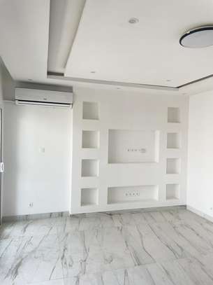 STUDIO DE HAUTE STANDING A MBACKIYOU FAYE image 3