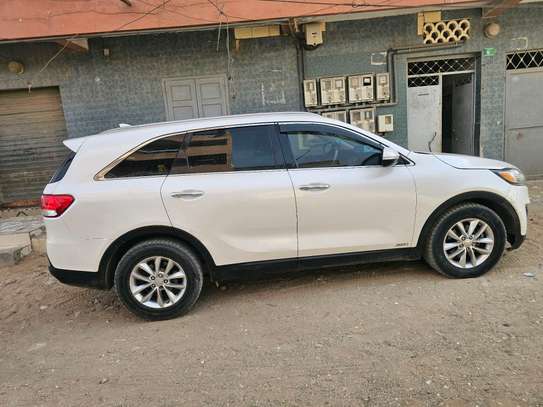 Kia Sorento 2016 image 7
