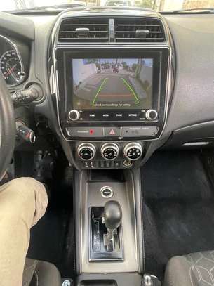 Mitsubishi Rvr image 5