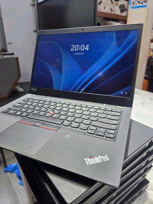Lenovo Thinkpad Rysen 5 pro image 5