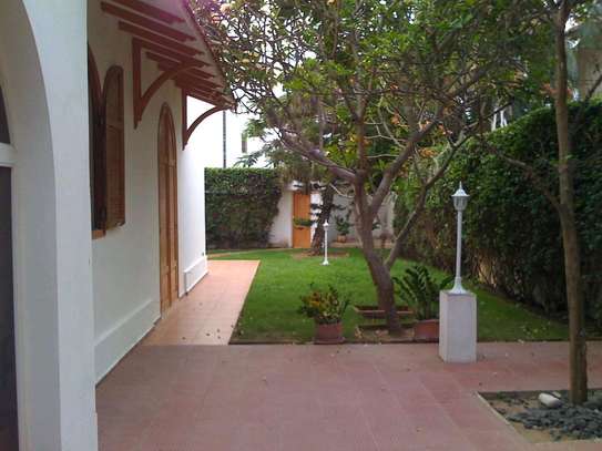 Villa à vendre Ngor ALMADIES image 2