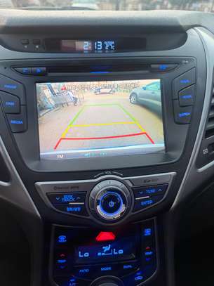 Hyundai Elantra 2016 image 2