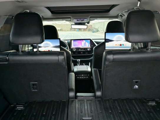Toyota Highlander PLATINIUM 2023 image 9