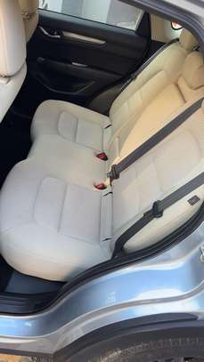 Mazda CX5 2022 image 5