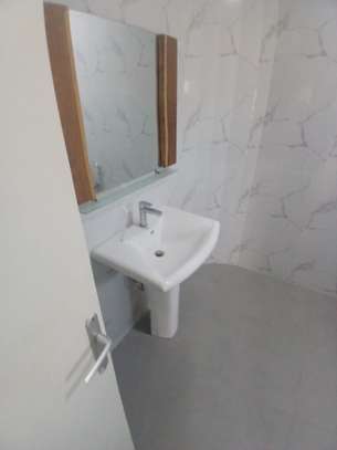 Maison a louer aux Almadies image 10