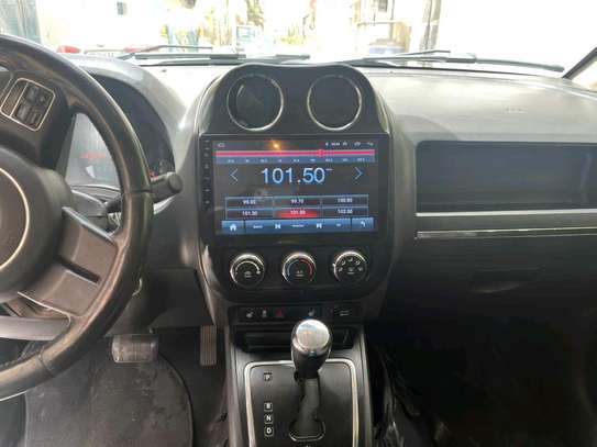 jeep compass automatic image 6