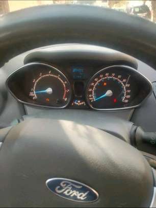 Ford fiesta 2015 image 9