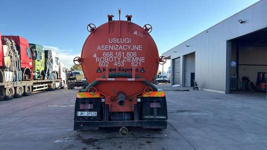 Camion hydrocureur MAN image 6