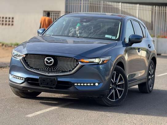Mazda cx-5 GT image 3