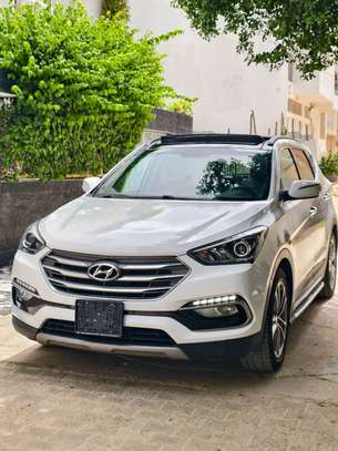 Hyundai santafe Année 2018 image 4