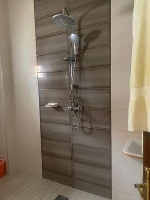 Appartement de type F4 à louer à Mermoz batrain image 7