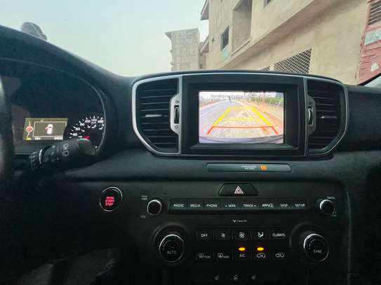 Kia Sportage EX version 4x4 image 9