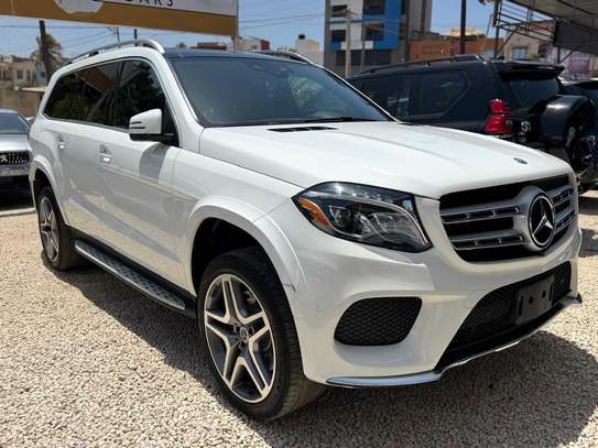 Mercedes GLS 450 4 matique AMG image 2