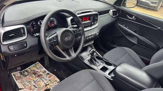 Kia sorento 2016 image 9
