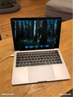 MacBook Pro 13 pouces Gris Sidéral Retina image 4
