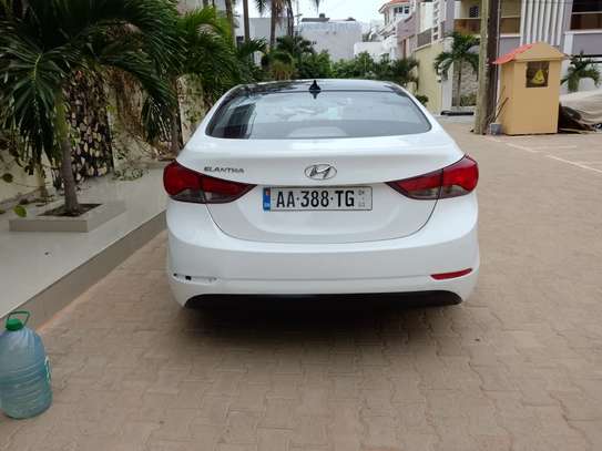 Hyundai Elantra 2016 image 5
