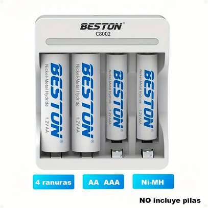 Chargeur de piles électrique à 4 emplacements avec écran Led image 5