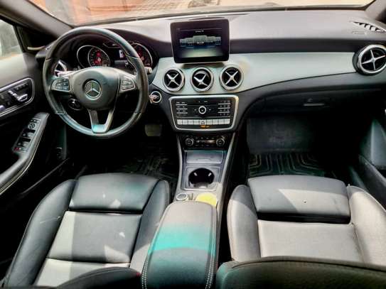 Mercedes GLA 250 2019 4MATIC image 4