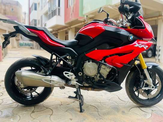 Bmw s1000xr image 3