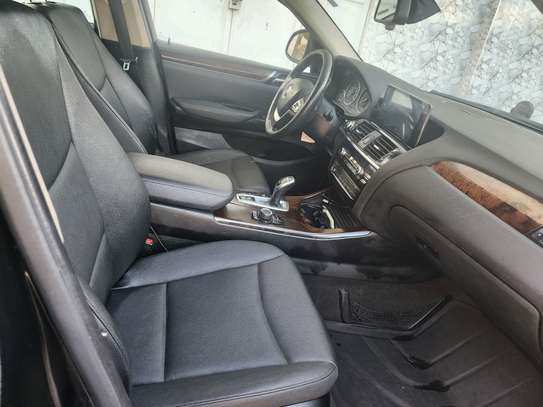 BMW X4 essence image 3