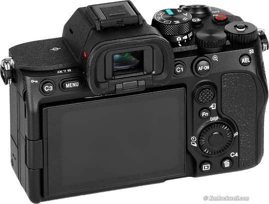 Sony Alpha A7R V image 3