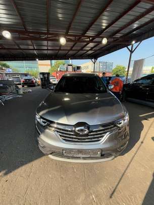 Renault QM6 4x4 diesel full options image 5