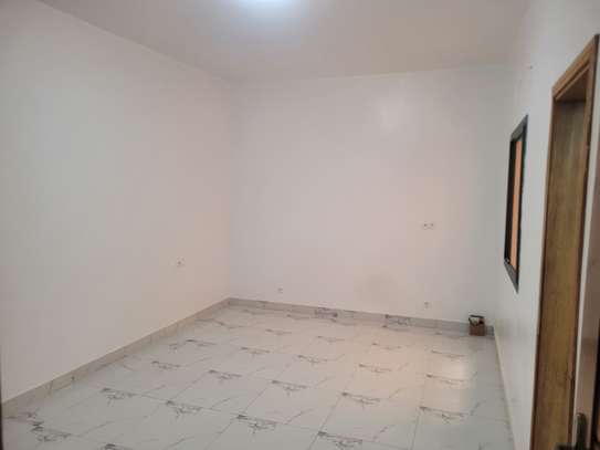 Studio à louer par mois image 8