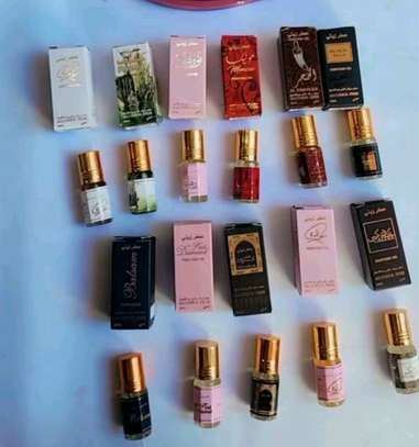 Des thiouray Oud- parfums de chambre oud , parfum huile image 11