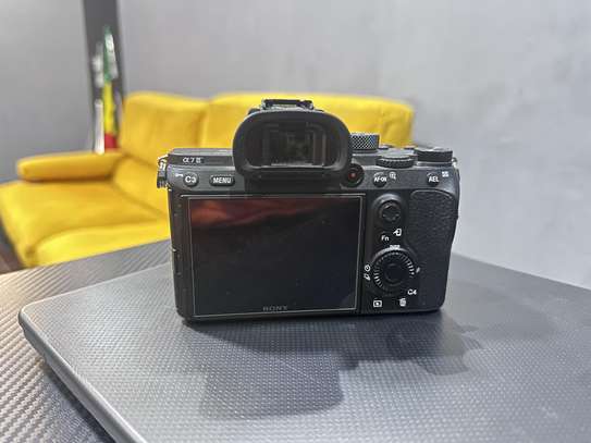 SONY A7III - VENANT image 2