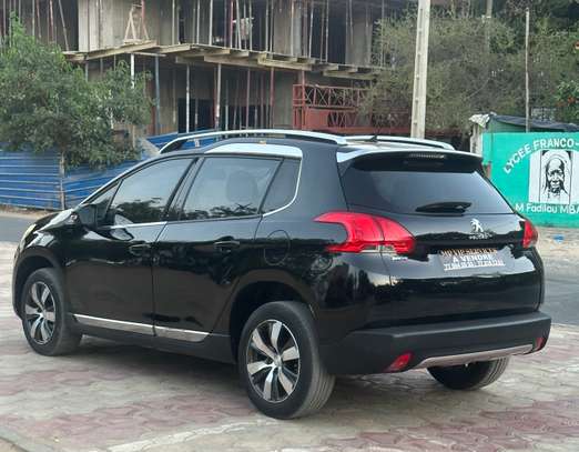 Peugeot 2008 allure manuel diesel venant image 9