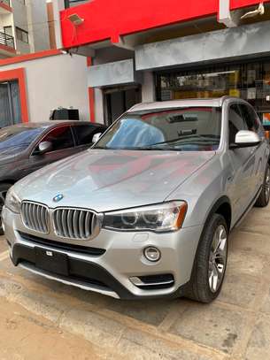 BMW X3 xDrive28i (2017) image 2