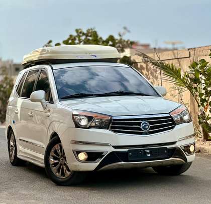 KORANDO TURISMO 2017 image 8