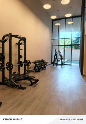 Corniche almadies appt duplex 2chb avec jardin image 8