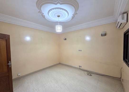 Studio moderne aux Maristes image 9