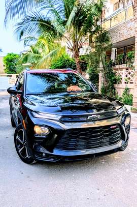 Chevrolet TRAILBLAZER image 2