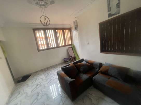 Jolie villa à vendre sur keur MASSAR unité 11 image 10