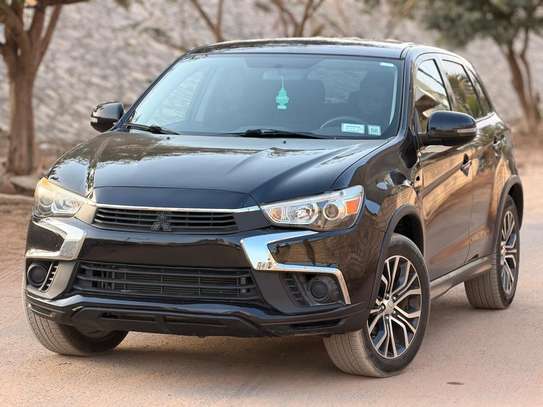 Mitsubishi outlander année 2018 image 2
